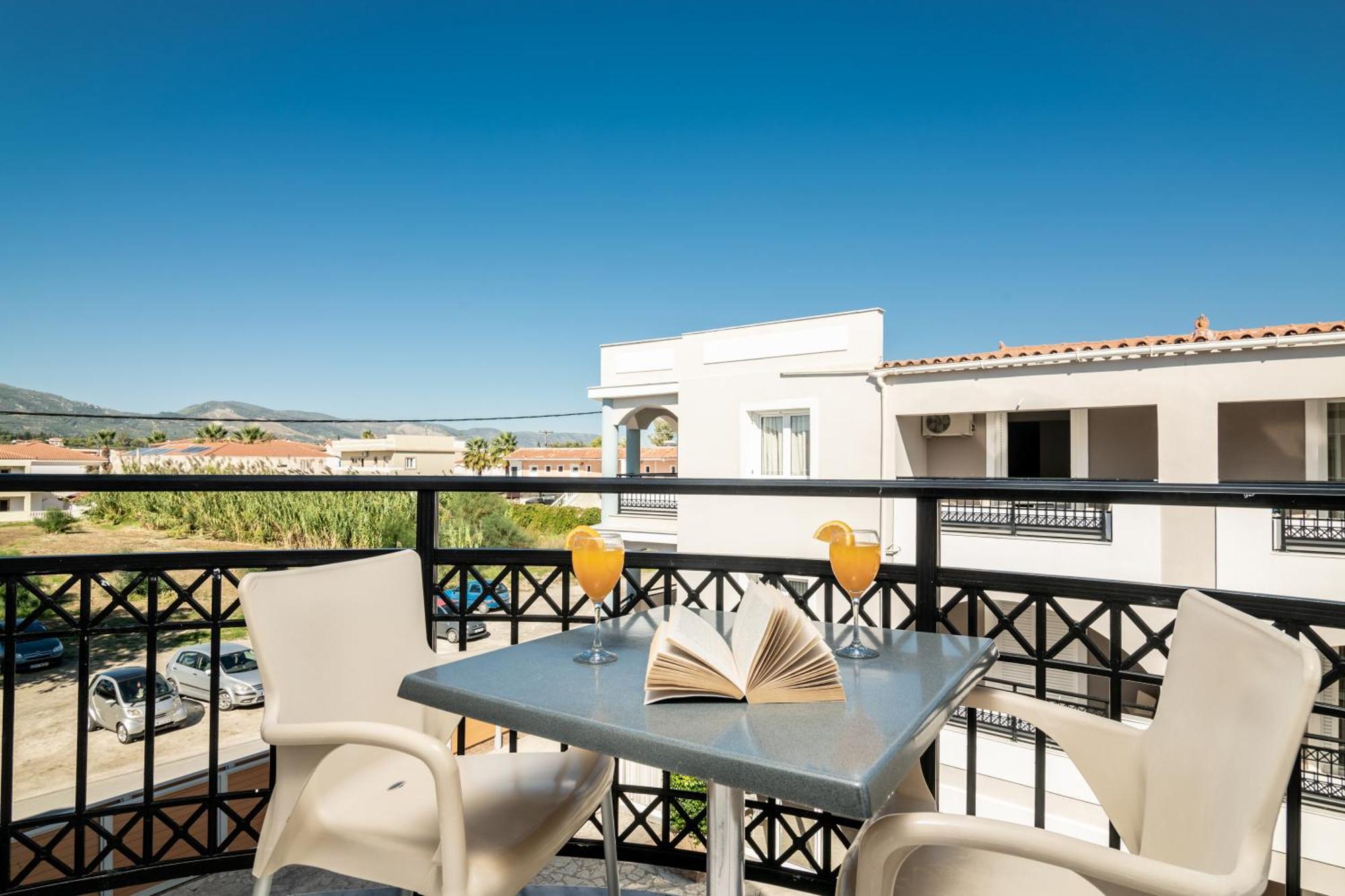 Karras Hotel Laganas Esterno foto